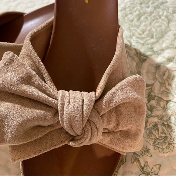 Forever Platform Sandals - Picture 2 of 6